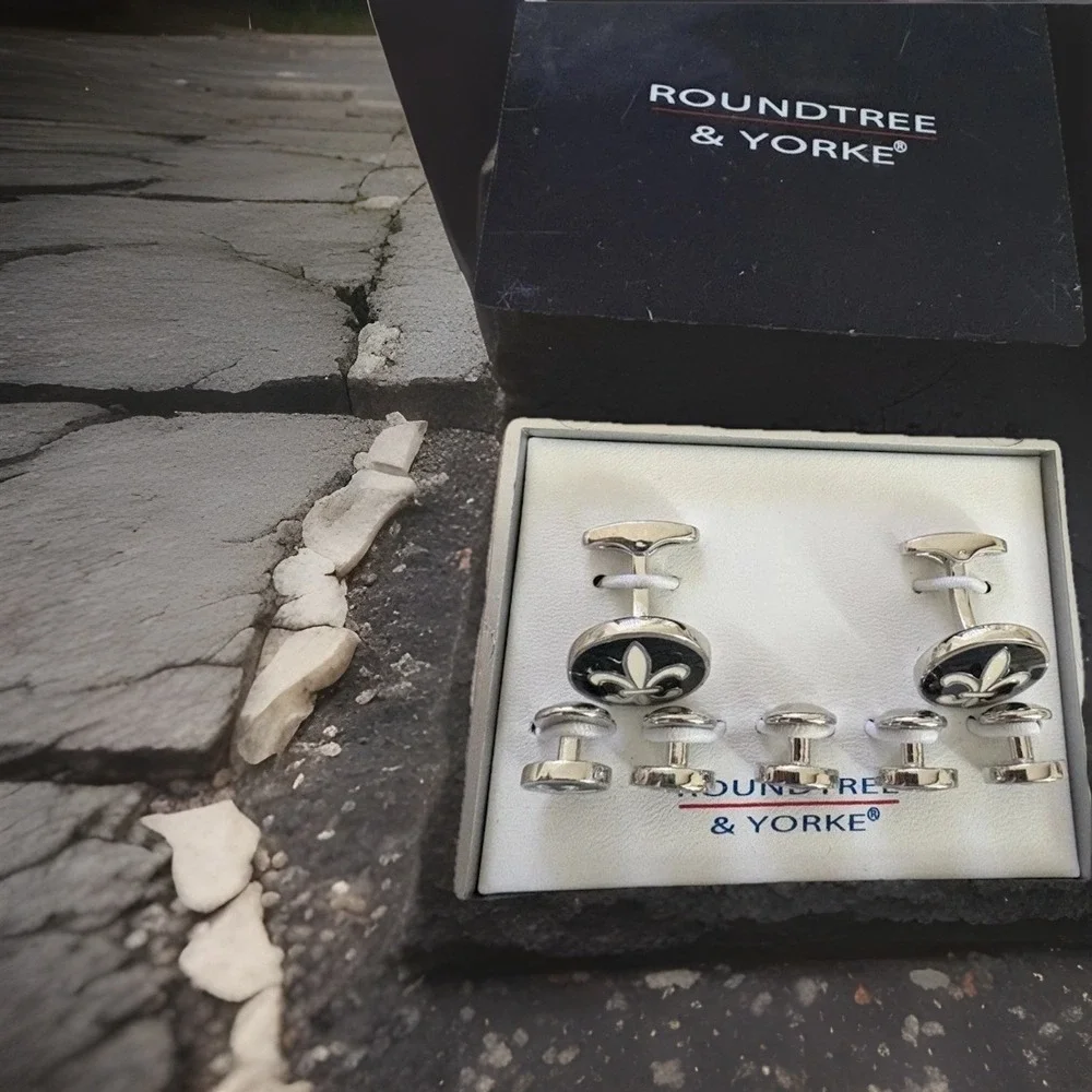 Roundtree And Yorke Cuff Link And Studs Fleur de Lis Silver Black Tux French